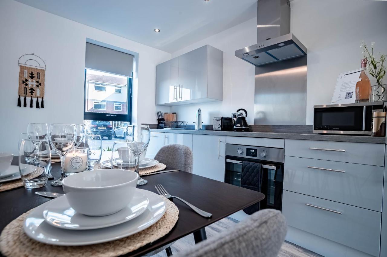 Luxe Interchange Apartment Near Old Trafford - Media City - The Quays Manchester Buitenkant foto